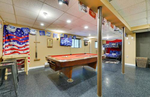 Secluded Cabin, Jacuzzi, Pool Table, King Bed & Fire Pit - Photo 36