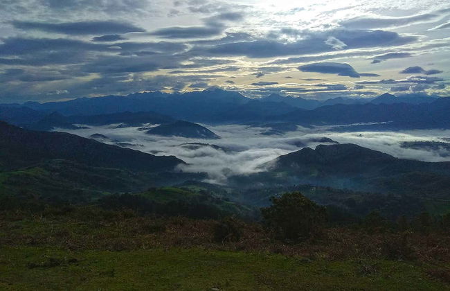 Pienzu Peak Hiking Tour - Photo 1