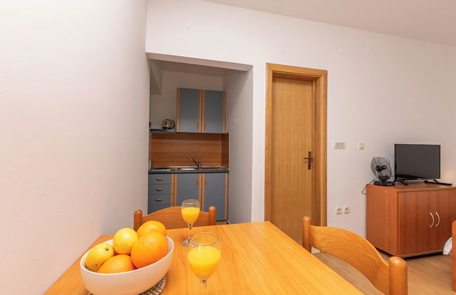 Apartments Villa Milas With Pool - Foto 27