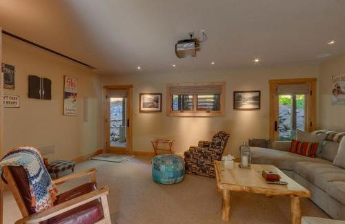 Fairway Favorite - Walk to Tahoe City Shops, Dining & Lake - Pet Friendly - Foto 17