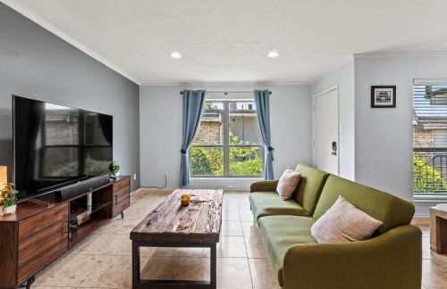 Spacious Preston Hollow Condo - Foto 7