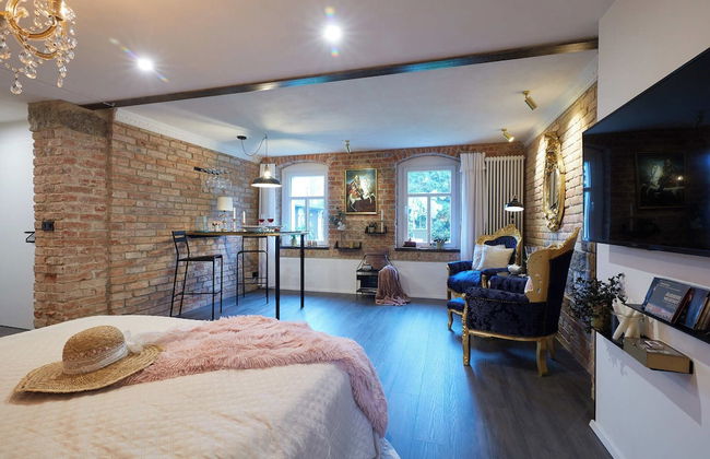 Strohhutmanufaktur - Photo 24