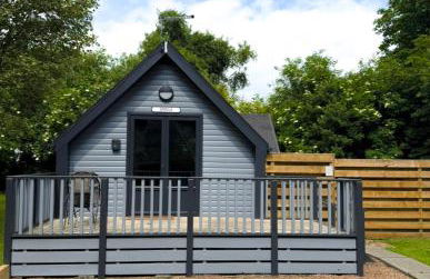 Epona 8 - Hot Tub-Perth-Pets-Luxury - Photo 1