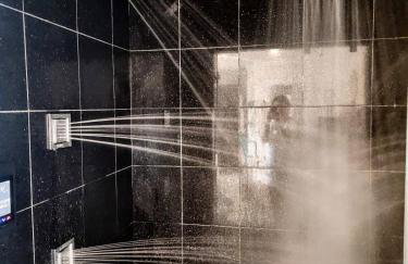 Spacious Coastal Retreat in Buzzards Bay, Quiet & Family-Friendly - Foto 11