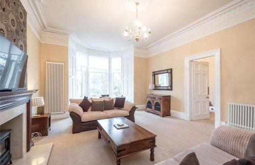 Beautiful & bright 2 bed flat Murrayfield - Foto 4