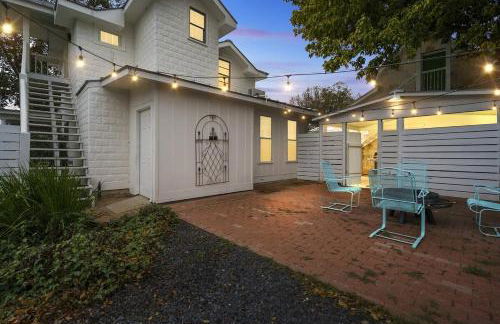 Stonewall Bungalows - Sleeps 15 - Foto 78