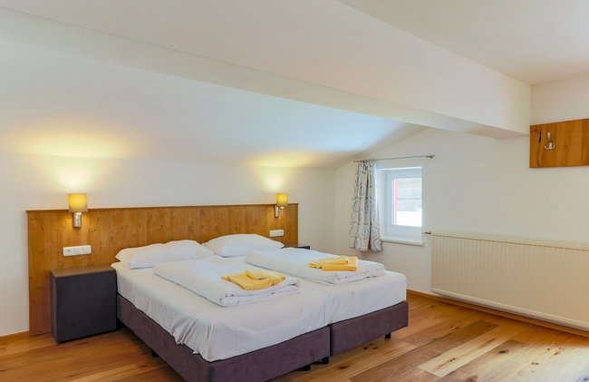 Luxurious Holiday Home in Krimml With Sauna - Photo 14