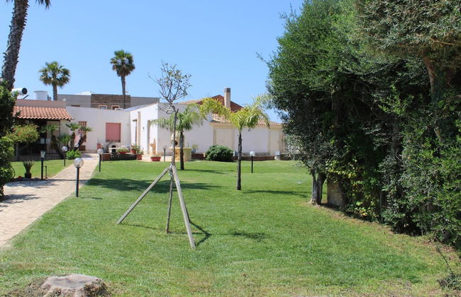 Smiles & Sunsets - Marino's Resort - Foto 52