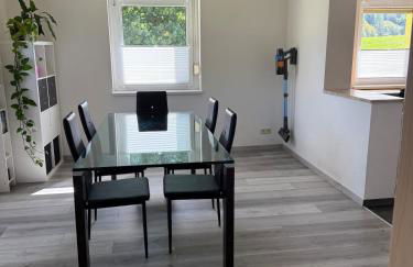 Ferienhaus am Waldrand in ruhiger Umgebung - Foto 2