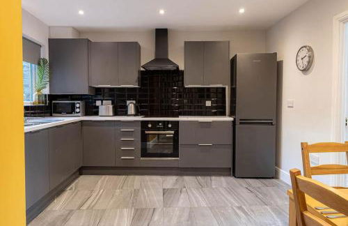 Charming Chalk Farm Properties - Foto 16