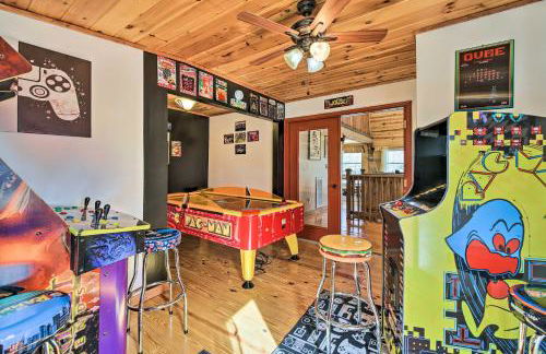 Strawberry Plains Cabin Private Pond and Game Room! - Foto 13