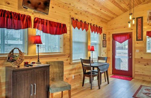 Cozy Heber Springs Cabin with Deck and Dock! - Foto 7
