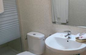 Apartamentos Palacio Azcárate Calle Calvario - Photo 23