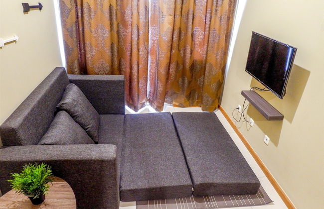 2 Bedrooms Grand Palace Apartment Kemayoran by Travelio - Foto 15