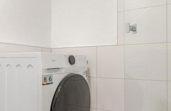 Zentrales City Apartment EDEN - 1 Min zum HBF - Ideal für Trips nach Köln, Düsseldorf, Wuppertal, Messe - Balkon, Küche, 2 Zimmer, Renoviert 2025 - Foto 26