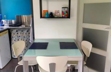 Studio cosy avec vue panoramique sur le Cantal - Photo 4