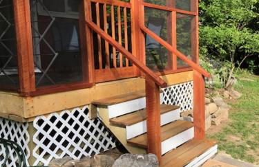 Sebago Lake Cottage on Raymond Cape - Photo 4