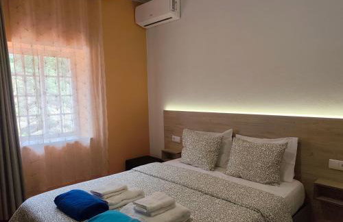 Quinta Cunha - Photo 8