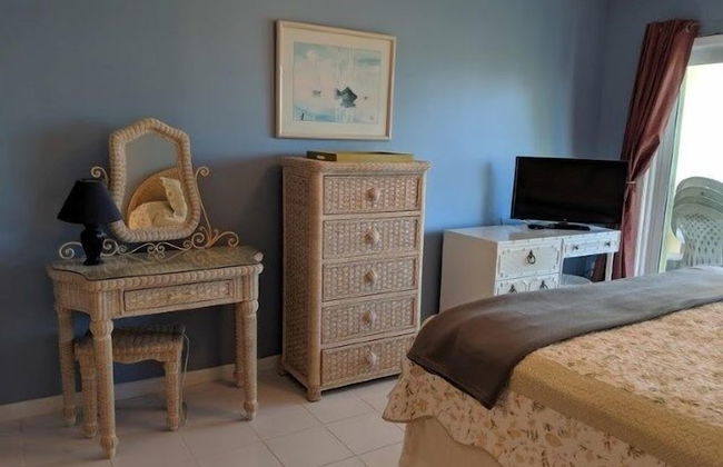 1 bedroom unit with a nice view of the Florida bay. 1 Condo by RedAwning - Foto 3