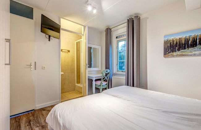 Restyled Thatched Villa Near the Sea in Cosy Domburg - Photo 5