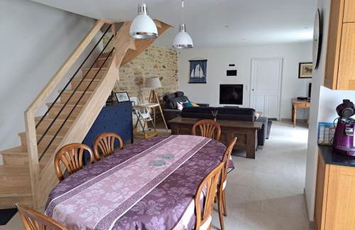 Maison de pêcheur restaurée 2022 à 800 m de la plage, GR34 - Foto 8