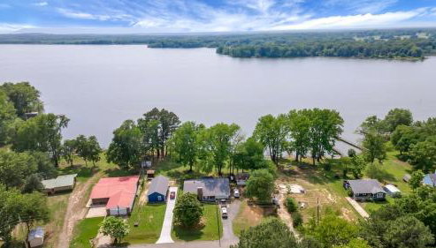 Modern Couples Retreat , Lakefront, Private Dock - Foto 3