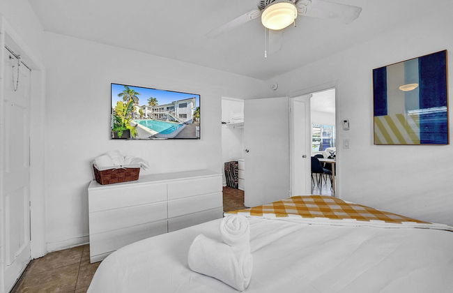 WAVES ON DESOTO - Photo 4