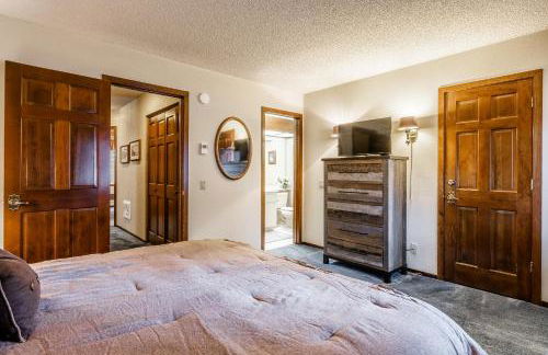 Spacious Winterset 26 2 Bedrm Plus Loft 3 Full Bathrm Townhome Sleeps 8 Steps to Free Town Shuttle - Foto 17