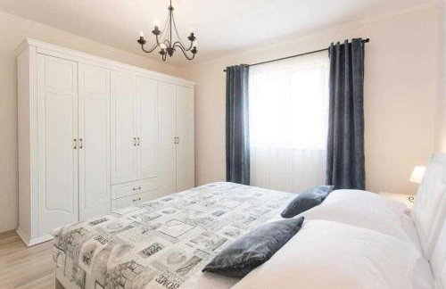 Villa Silence with pool Near Krka National Park - Foto 43