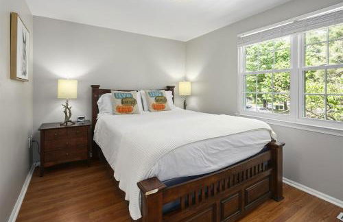 Townhome in No VA, 40 Mins to DC, Pets OK, Fast WiFi - Foto 13