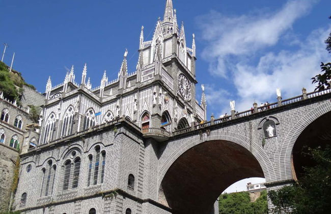 Excursión al Santuario de Las Lajas y cementerio de Tulcán - Foto 8