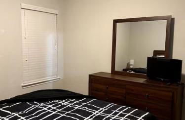 Katy's five bedrooms home away from home! - Foto 15