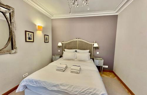 CHABLIS 27 avenue de la Bourdonnais 75007 - Foto 3