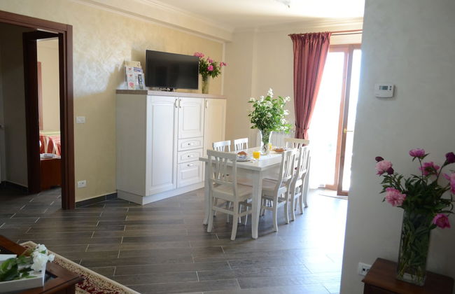 Aparthotel Luxury Ovidiu Mamaia - Foto 43