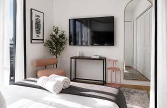 Casa Privée 3BR Untitled Stay - Photo 33
