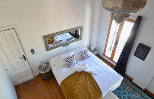 House&Cave Parking and Terrace, in the city - Foto 35