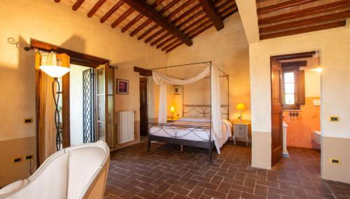 Tenuta di campagna con piscina immersa nel verde - Foto 5