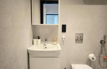 Sova Haus Chorzow, Katowice, Stadion Śląski, 24h Self check-in, Free parking, Shops 1 min walk, No Elevator-3rd floor - Foto 17