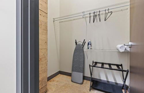 Luxury - Kay Bailey - Free Parking - Foto 4