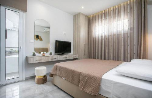 Casa Antonis - Modern Home with Jacuzzi near Faliraki - Photo 12