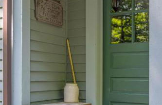 Walking distance to Lake Michigan! Cozy Cottage - Foto 28