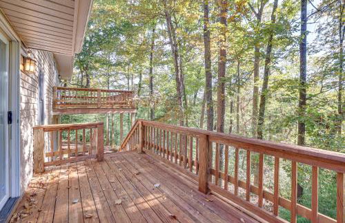 Forest-View Gem on Vaughn Creek Less Than 1 Mi to Dtwn! - Foto 26