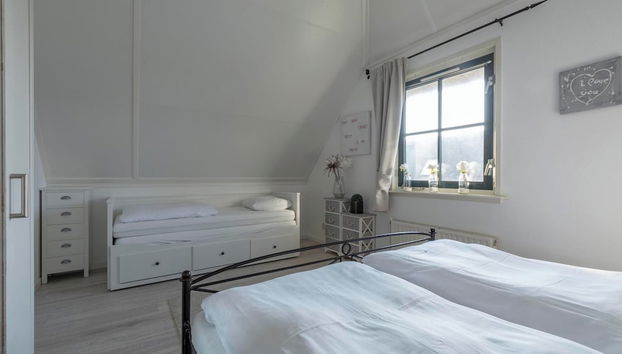 Elegant Villa With Garden - Foto 4, Habitación