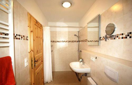 Haus Boddenblick Ferienwohnung OG - Foto 10