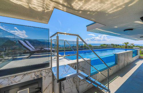 Sky Pool Penthouse with a huge heated private pool - Foto 7