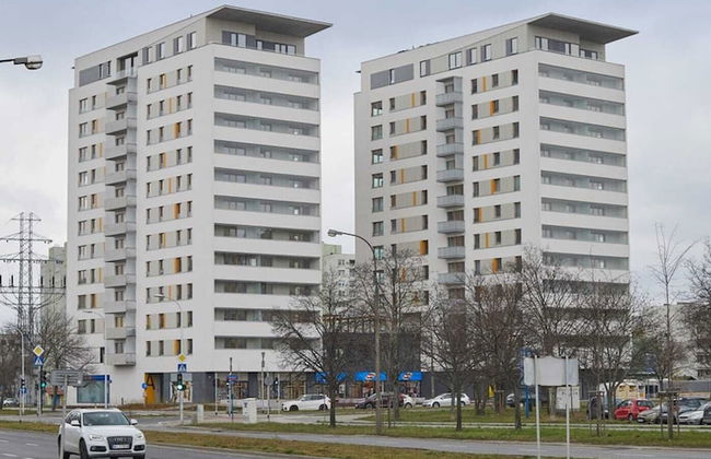 Metro Imielin 9th Floor Apartment - Photo 21