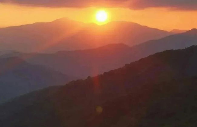 Cozy Mountain Apartment Retreat in Bajardo - Foto 18