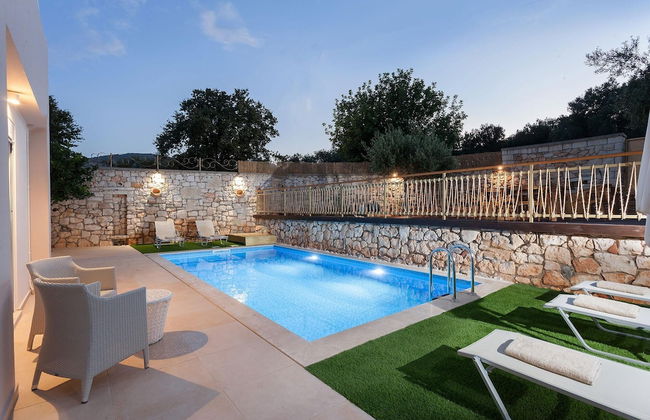 Villa Excesio - With Private Pool - Foto 15