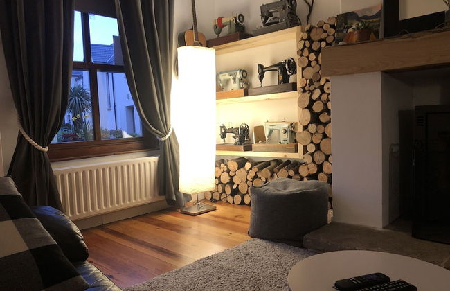 Picturesque Village House - Photo 13