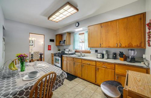 Spacious and Peaceful Suburban Home in Lansing! - Foto 9